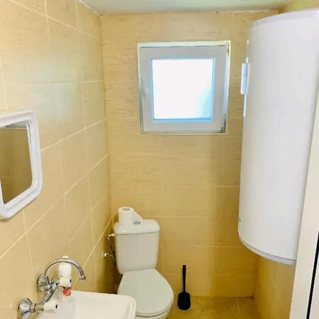 Krimski And Guest house Byala (Varna)